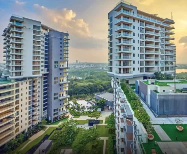 Embassy Lake Terraces